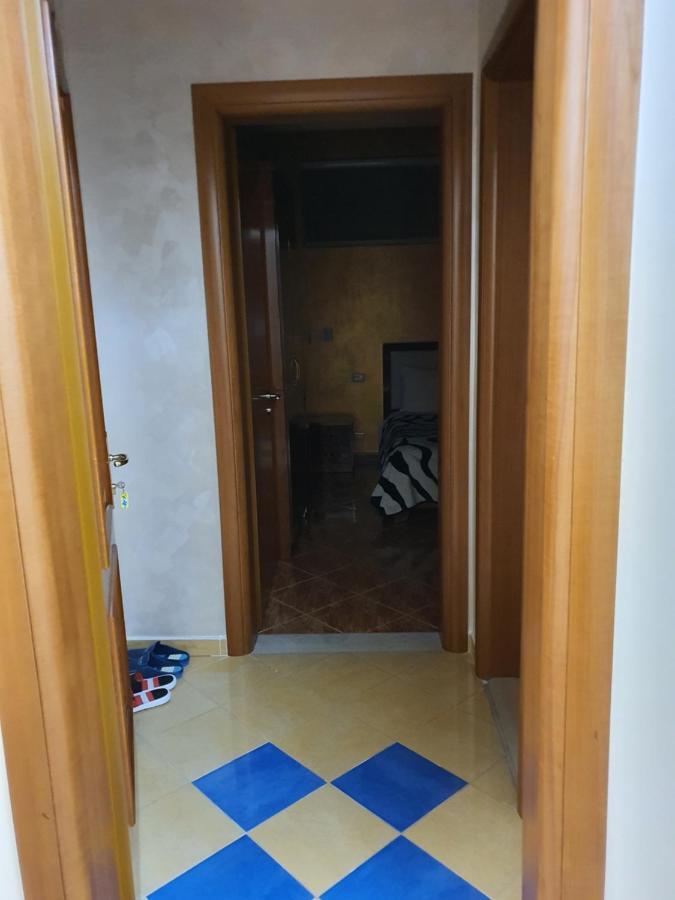 Kompleksi Gjoni Fier Esterno foto